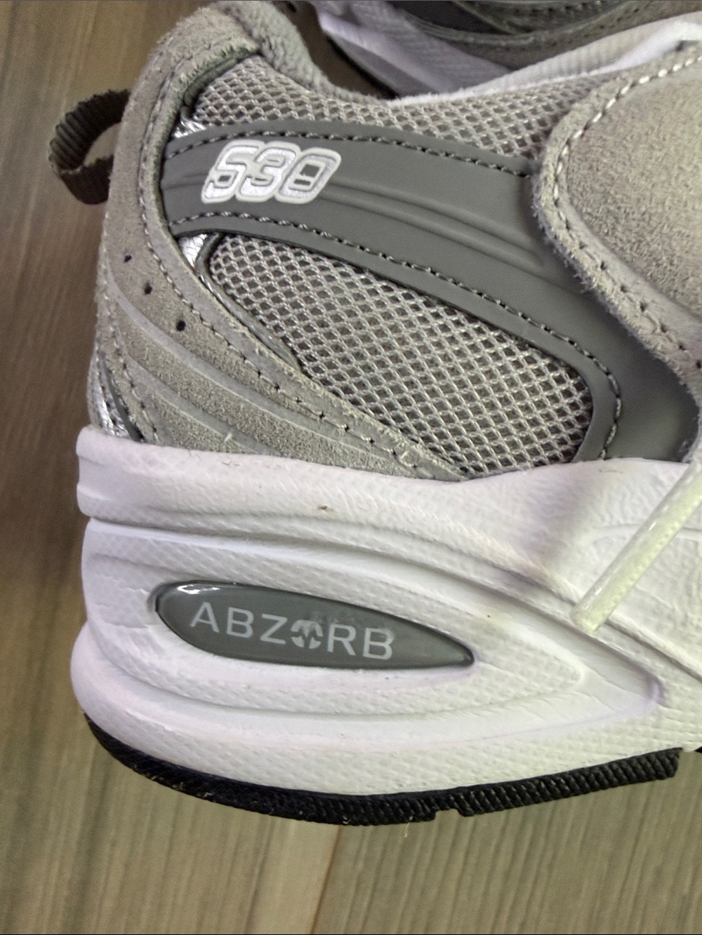 New Balance Unisex Light Gray 530 Sneakers Women Size 7 Men Size 5.5 - Picture 7 of 7